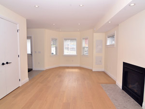 3+ Bedroom apartment for rent in TORONTO