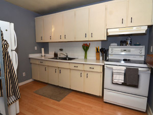 2 Bedroom apartment for rent in EAST YORK    