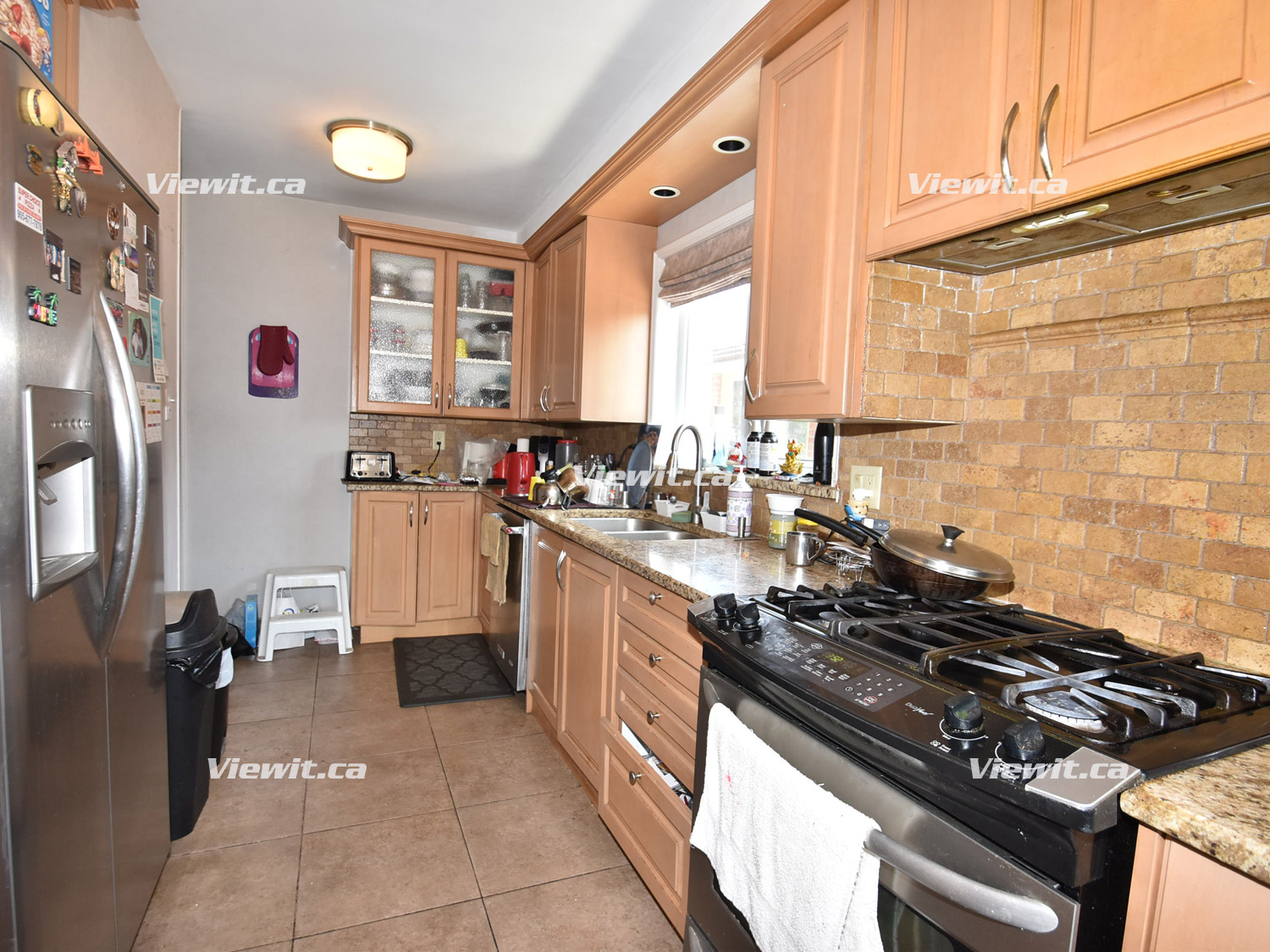 For rent 60 Emily Ave North York, Room Viewit 226829 For rent 60 Emily Ave North York, Room Viewit 226829