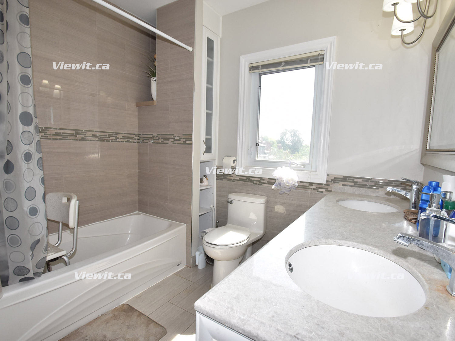 For rent 60 Emily Ave North York, Room Viewit 226829