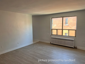 Bachelor apartment for rent in EAST YORK
