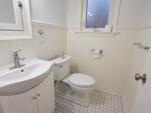 3+ Bedroom apartment for rent in SCARBOROUGH 