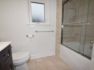 3+ Bedroom apartment for rent in SCARBOROUGH 