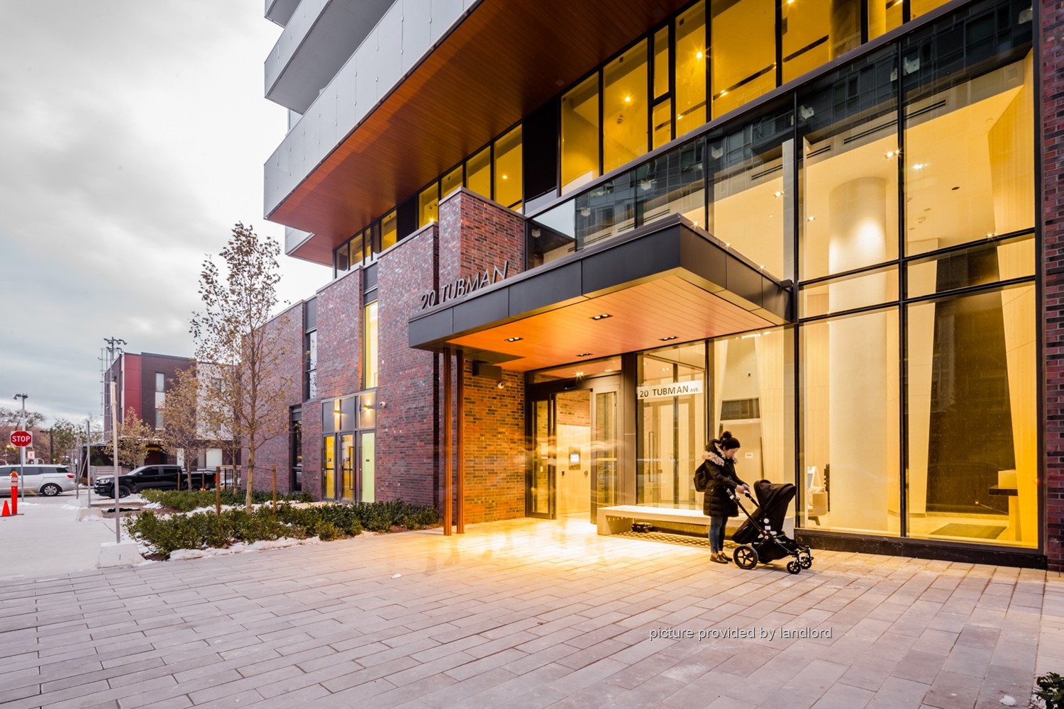 For rent 20 Tubman Avenue Toronto, 2 bdrm Viewit 227908