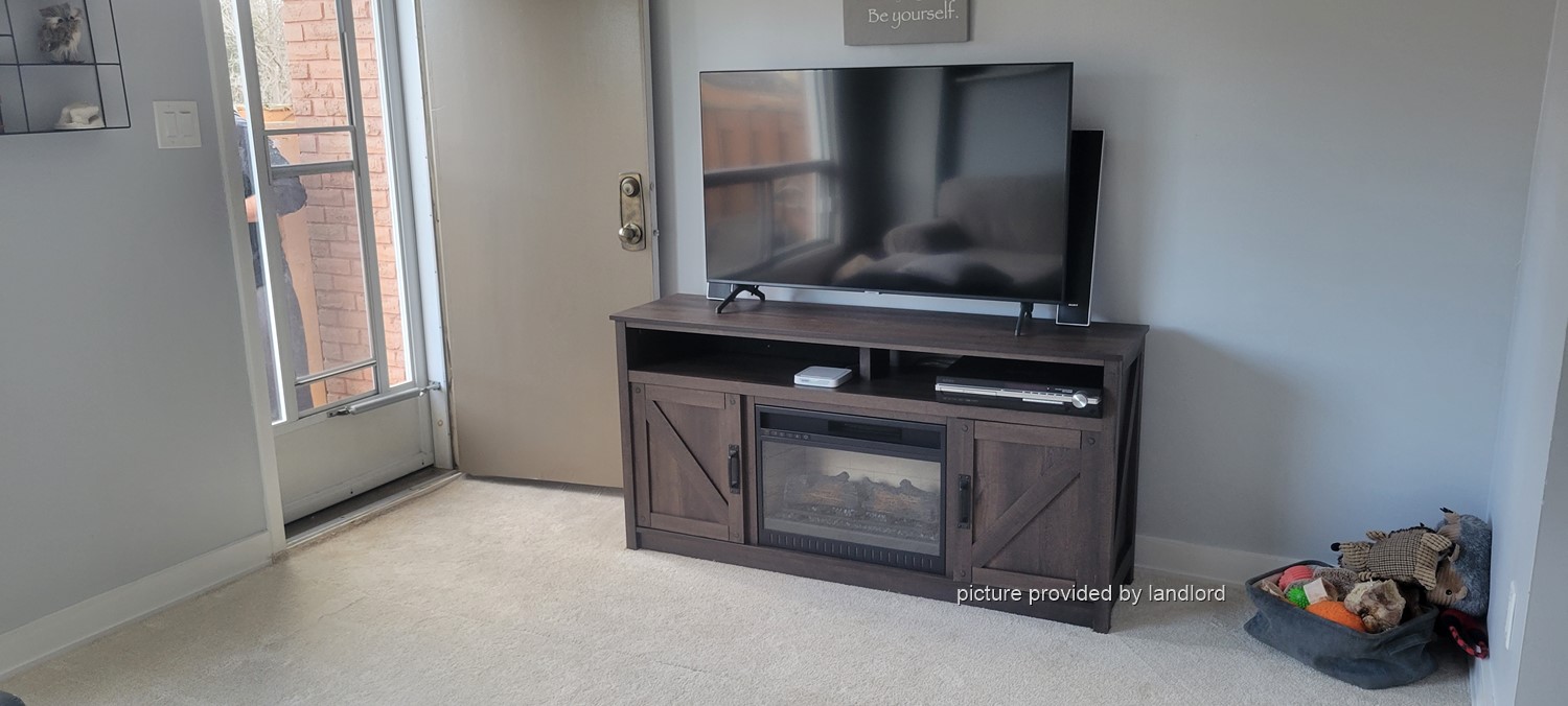 For rent Plains Rd EastFranci Burlington, 2 bdrm Viewit 228122