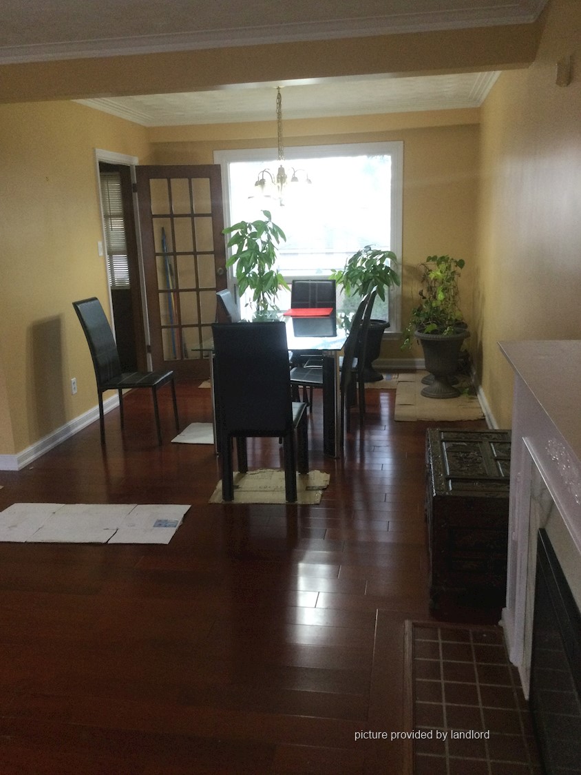 For rent YongeMajor Mackenzie Richmond Hill, 3+ bdrm Viewit 228646