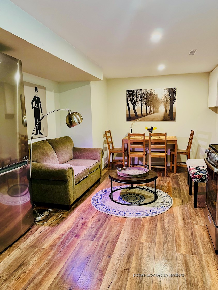 For rent OxfordUpper Middle Oakville, 3+ bdrm Viewit 228901