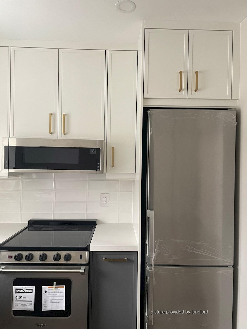 For rent High Park Toronto, 2 bdrm Viewit 229120