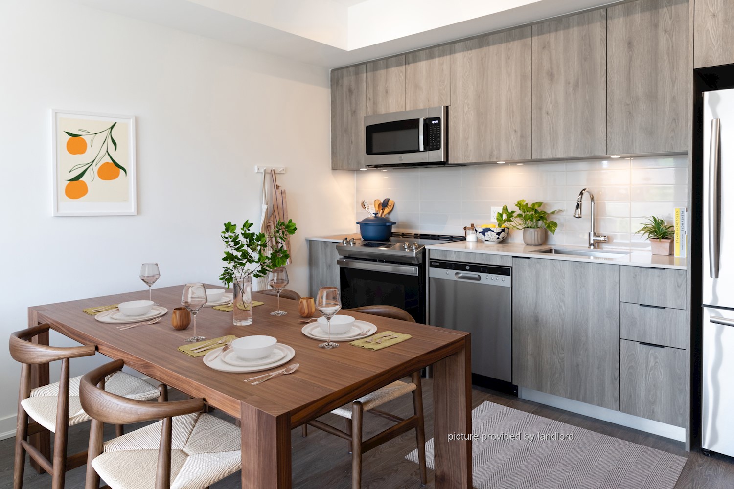 For rent 205 Queen Street East Brampton, 2 bdrm Viewit 229250