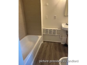 Bachelor apartment for rent in TORONTO