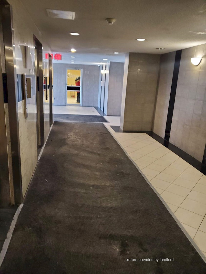 For rent 3400 Weston Road Toronto, 3+ bdrm Viewit 231468