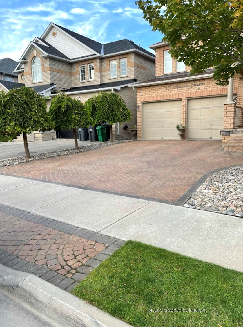 For rent SandalwoodChinguacou Brampton, 1 bdrm Viewit 231492