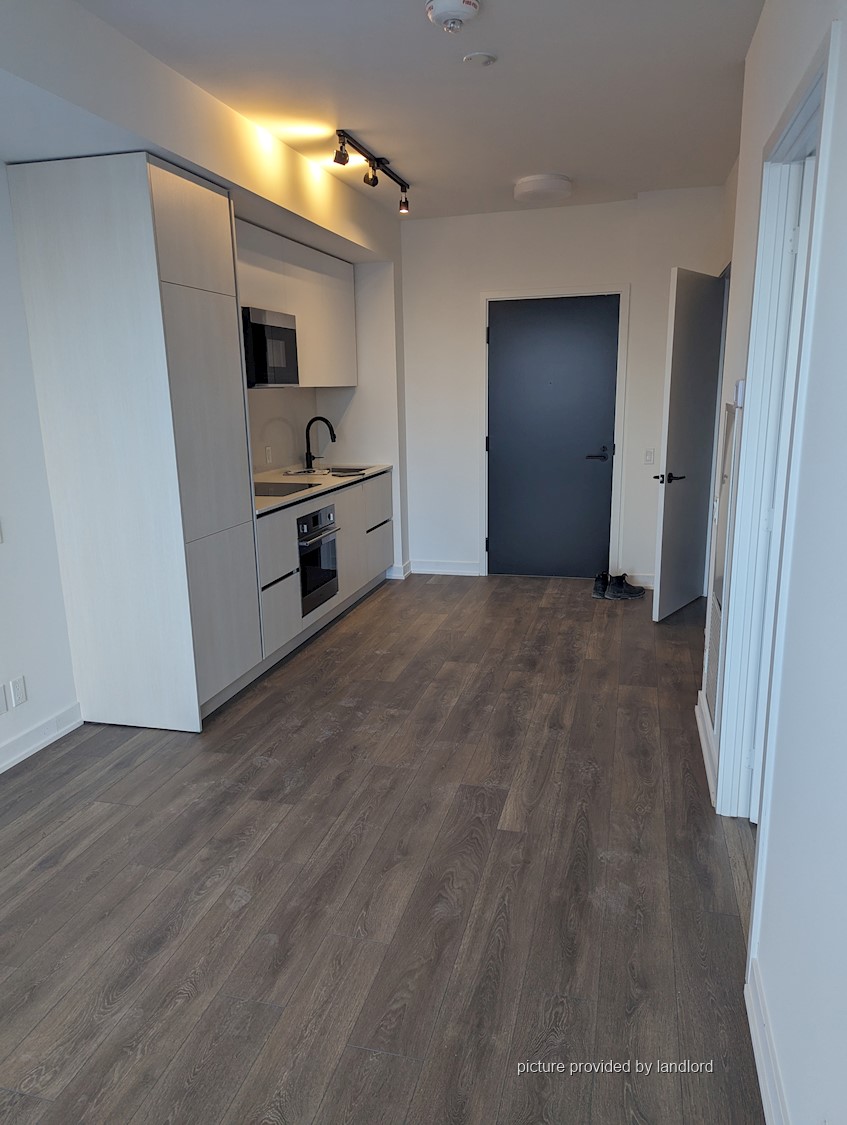For rent PeterAdelaide Toronto, 1 bdrm Viewit 231545