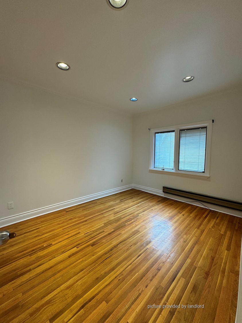 For rent St Clair Ave WOld We Toronto, 3+ bdrm Viewit 232036