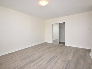 3+ Bedroom apartment for rent in TORONTO