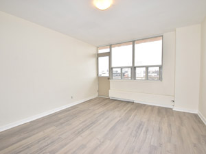 3+ Bedroom apartment for rent in TORONTO