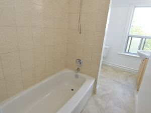 3+ Bedroom apartment for rent in TORONTO   
