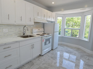 3+ Bedroom apartment for rent in TORONTO   
