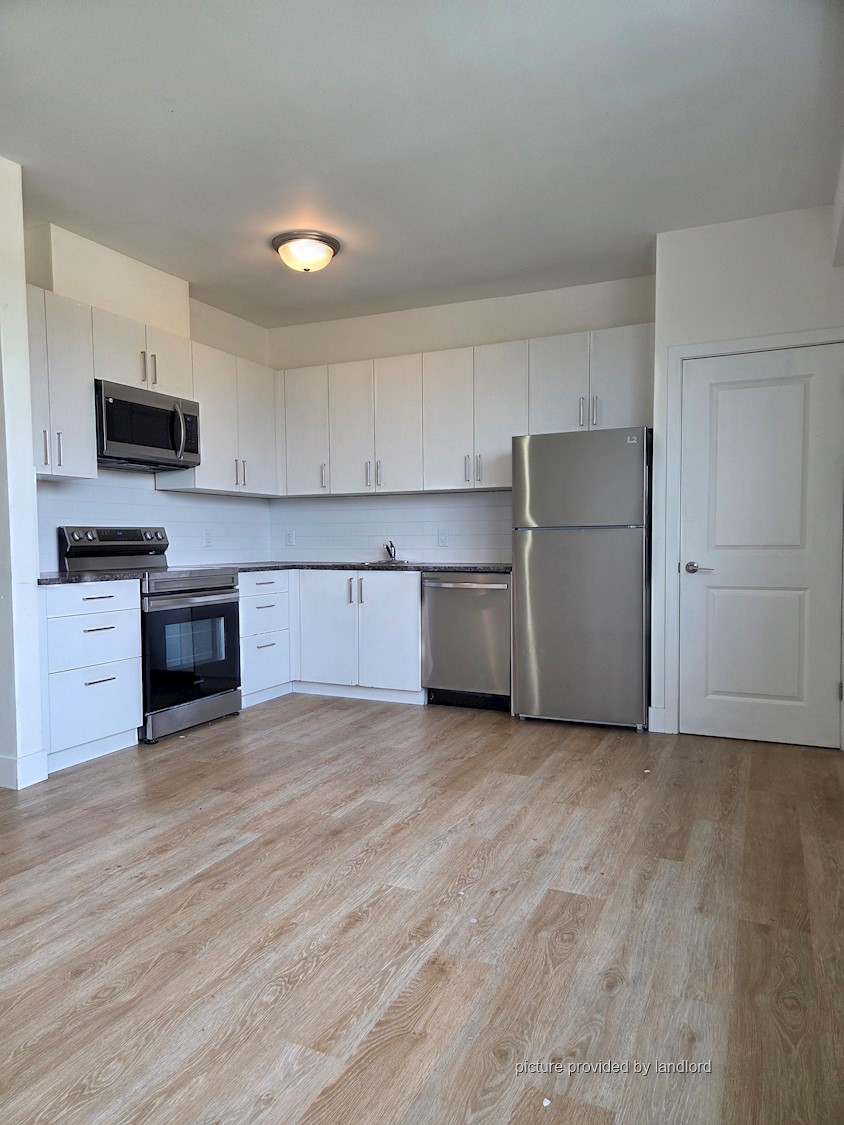 301 Park Lawn Rd Etobicoke, 2 bdrm 3
