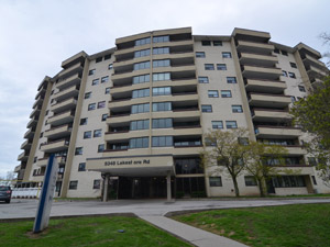 Rental High-rise 5348 Lakeshore Rd, Burlington, ON