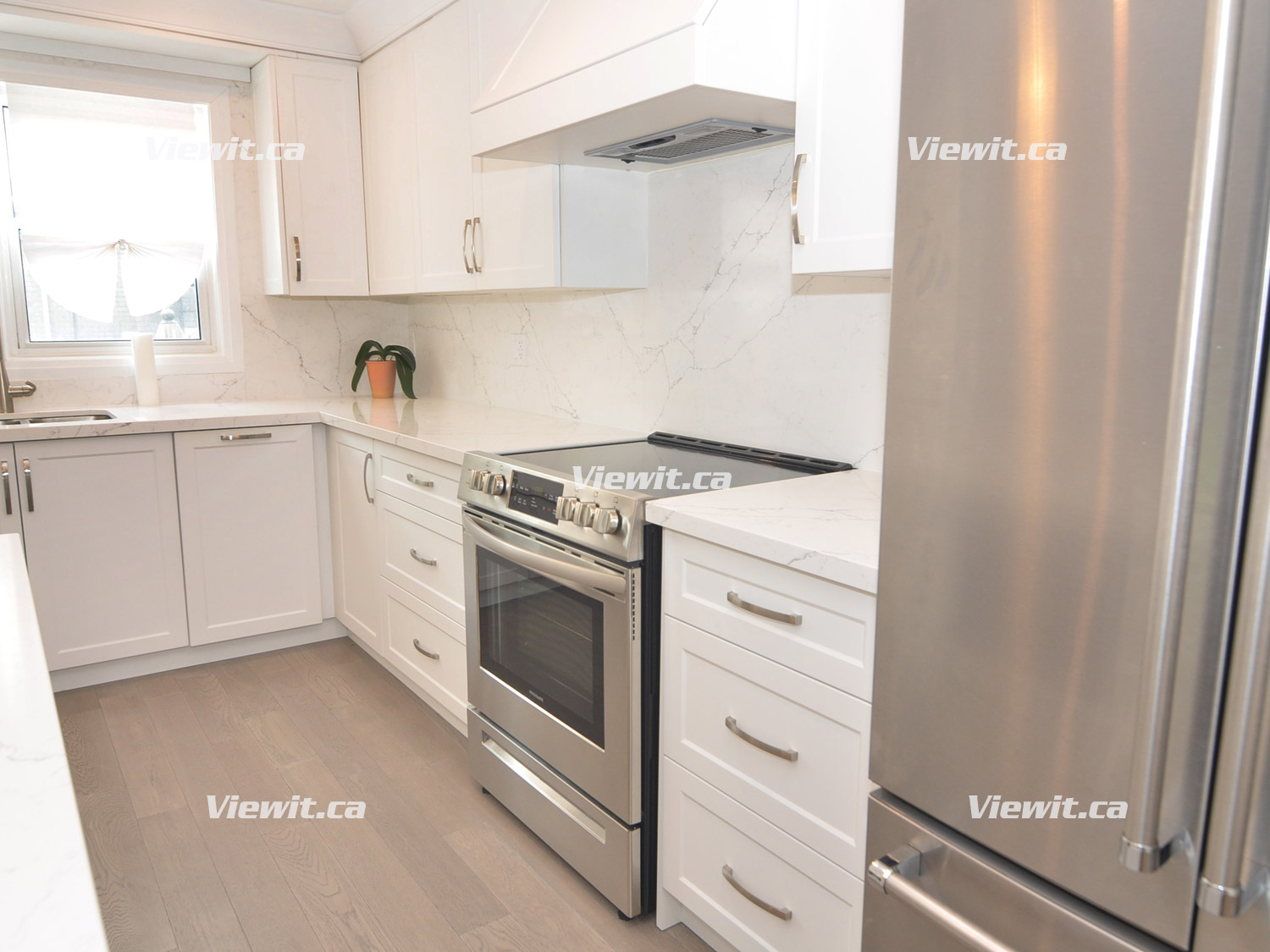 Lake Shore-Browns Lin Etobicoke, 2 bdrm 5