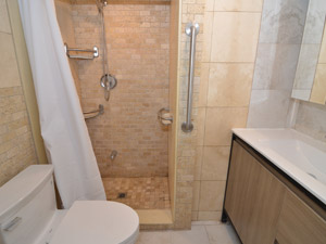 3+ Bedroom apartment for rent in TORONTO