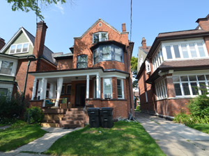 3+ Bedroom apartment for rent in TORONTO