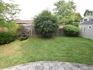 Bachelor apartment for rent in ETOBICOKE