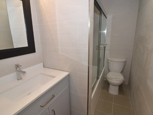 Bachelor apartment for rent in TORONTO   