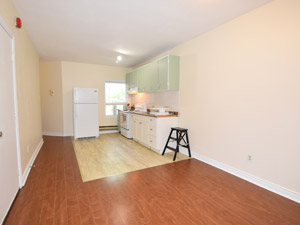 2 Bedroom apartment for rent in Toronto  