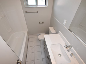 1 Bedroom apartment for rent in Oshawa 