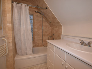 3+ Bedroom apartment for rent in TORONTO   