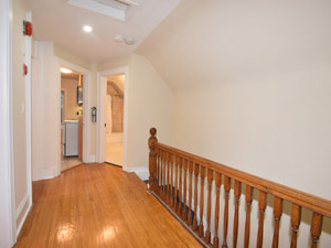 3+ Bedroom apartment for rent in TORONTO   