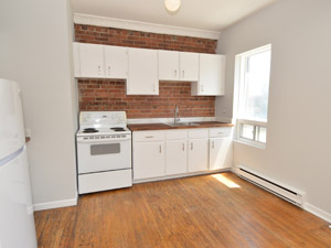 1 Bedroom apartment for rent in TORONTO    
