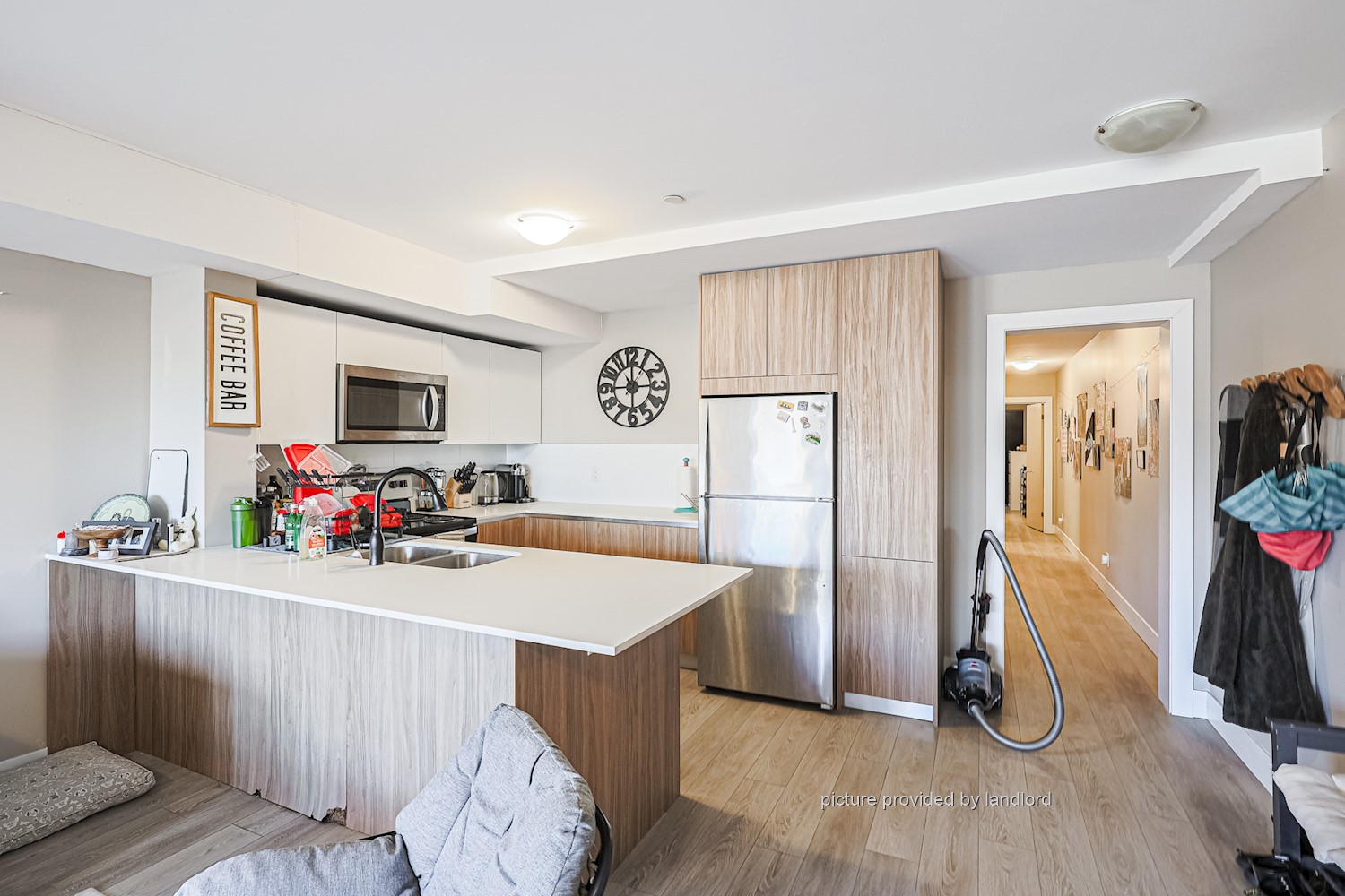 For rent 293 Viewmount Avenue Toronto, 3+ bdrm Viewit 233834