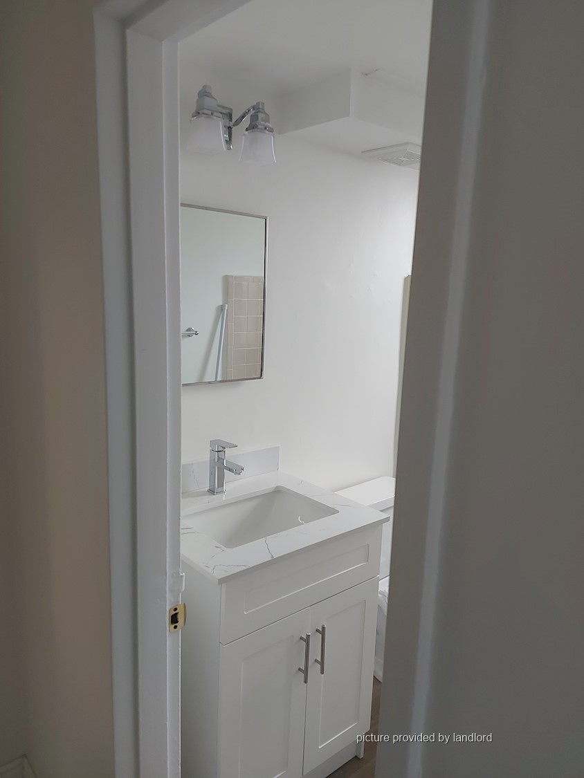 For rent 1017 Mohawk Road East Hamilton, 2 bdrm Viewit 233930