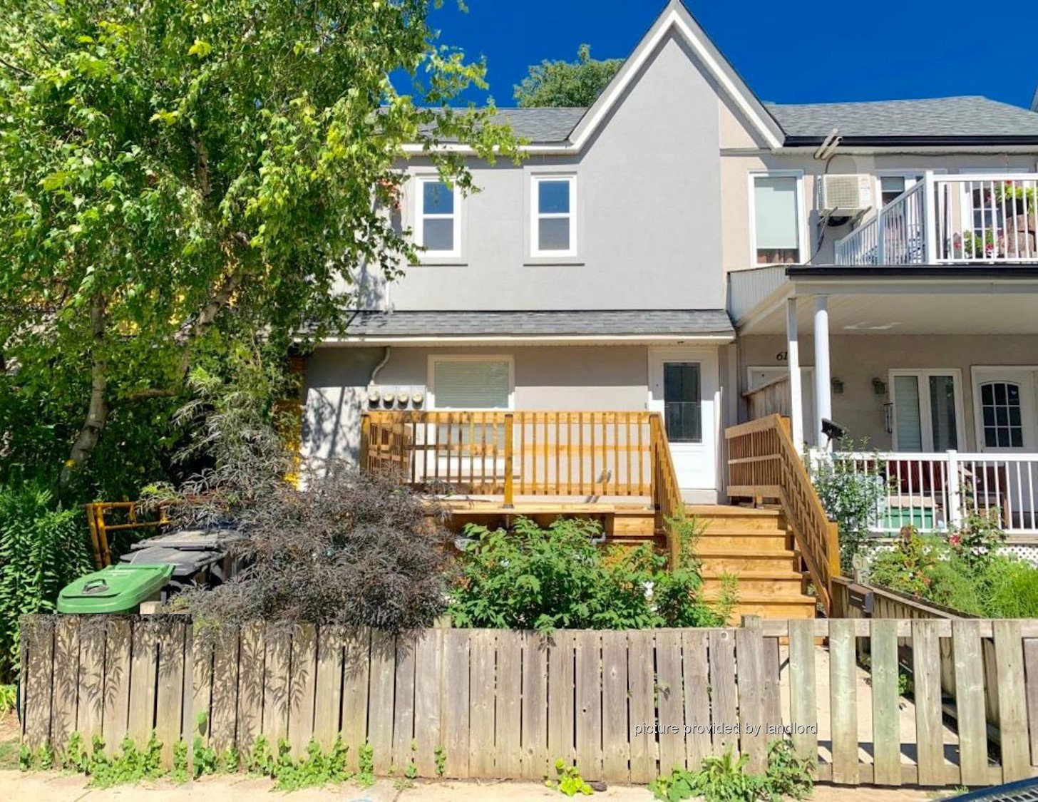 For rent QueenLeslie Toronto, 2 bdrm Viewit 234144