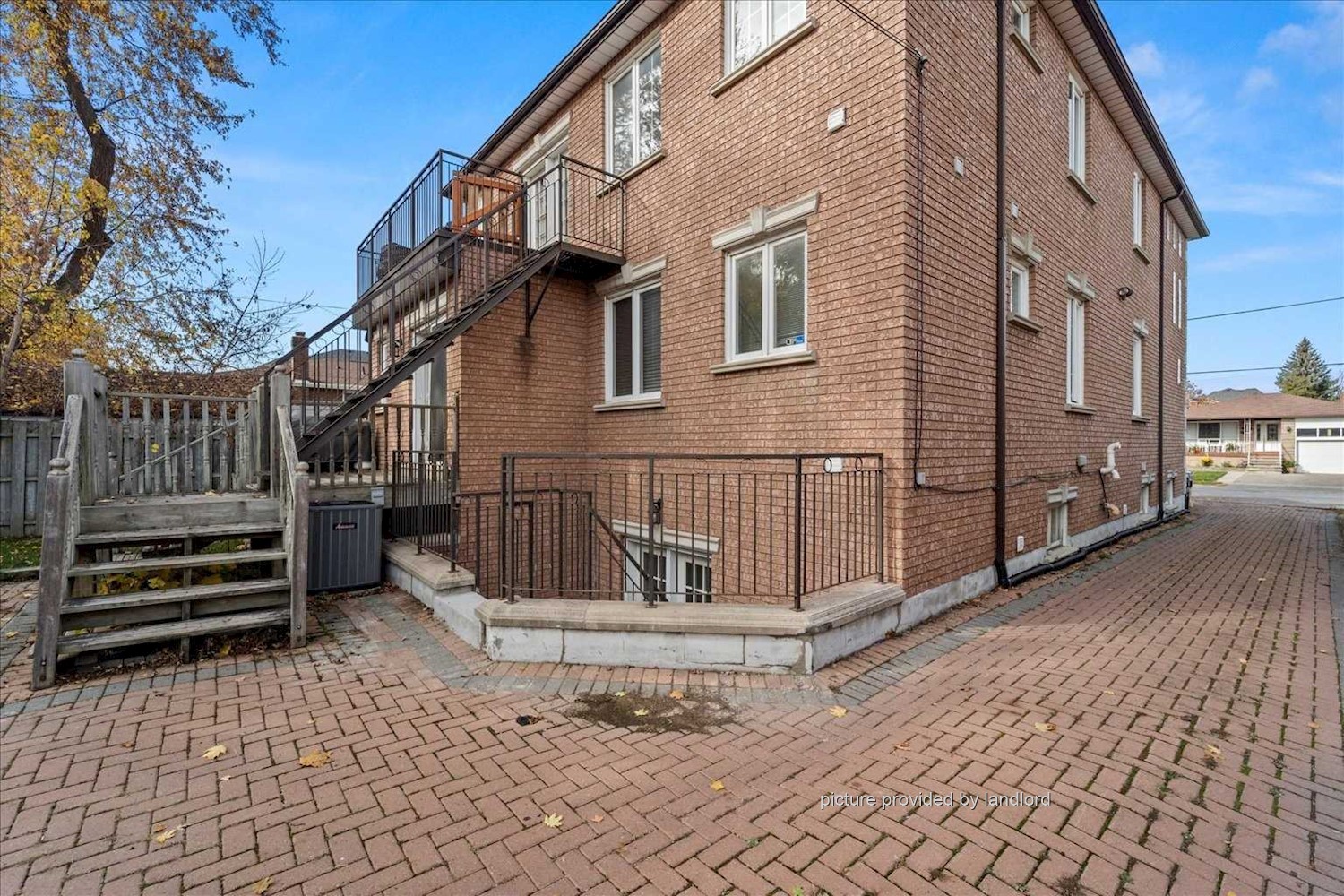 For rent DufferinGlencairn Toronto, 2 bdrm Viewit 234399