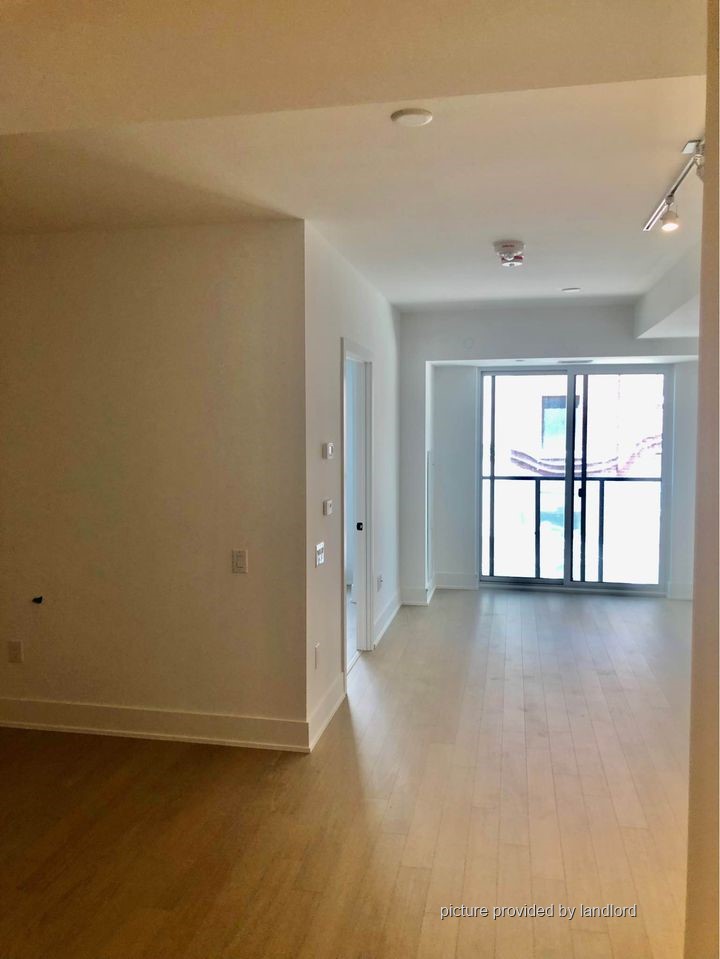 For rent QueenWoodbine Toronto, 2 bdrm Viewit 234877