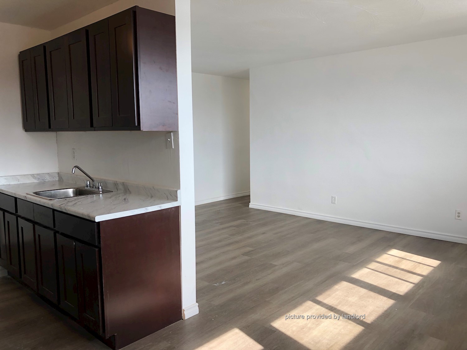 For rent 837 Queenston Road Hamilton, 2 bdrm Viewit 235281