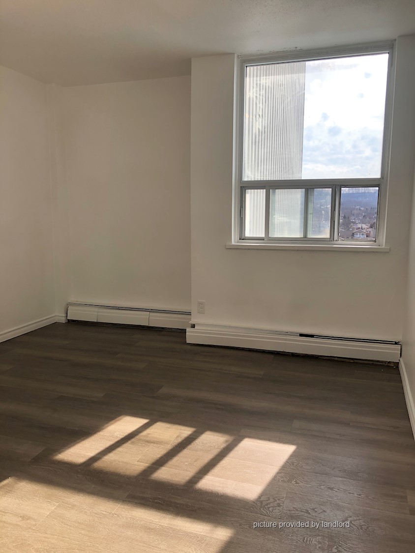 For rent 837 Queenston Road Hamilton, 2 bdrm Viewit 235281