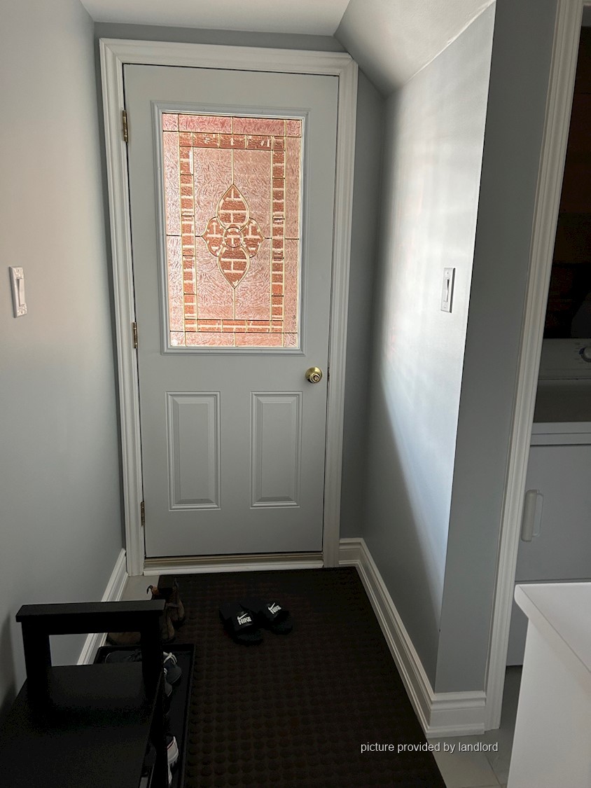 For rent MavisDundas Mississauga, 2 bdrm Viewit 235354