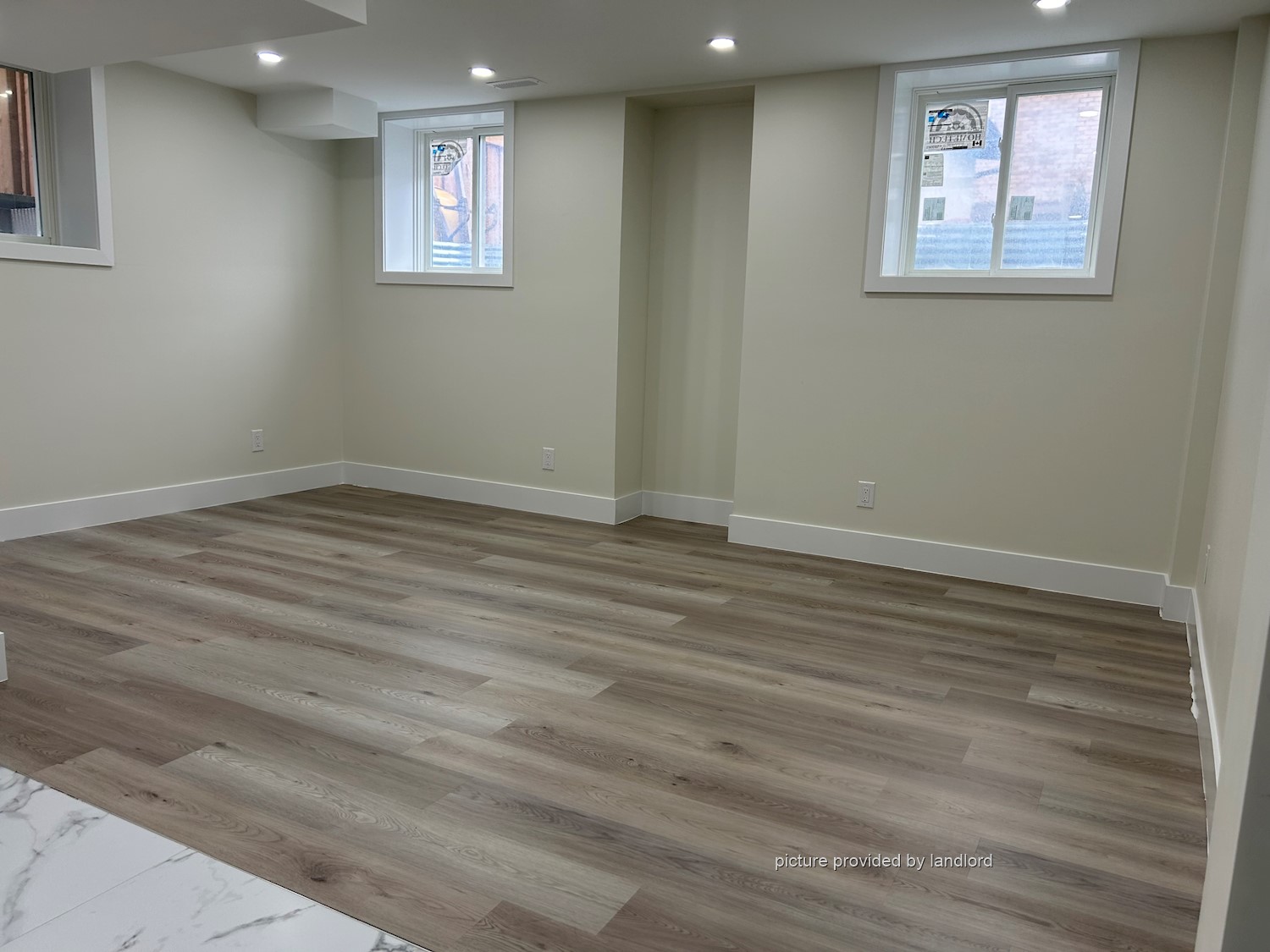 For rent Weston RoadMajor Mac Vaughan, 2 bdrm Viewit 236085