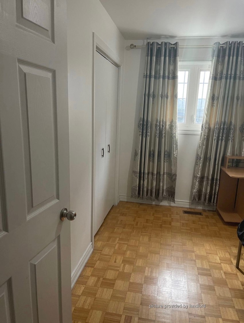 For rent NassauBathurst Toronto, Room Viewit 237573