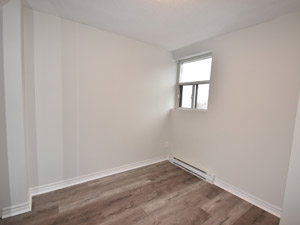 3+ Bedroom apartment for rent in TORONTO 