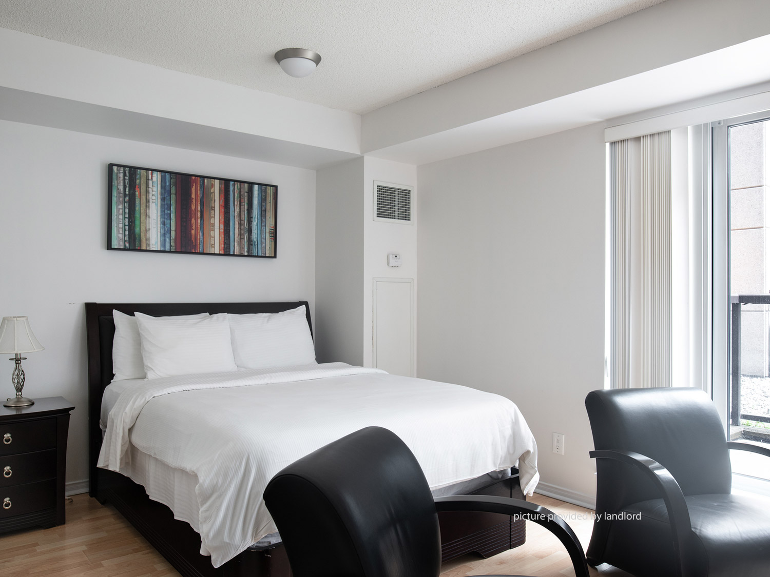 For rent 50 John St Toronto, Bach Viewit 238625