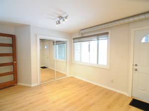 2 Bedroom apartment for rent in TORONTO