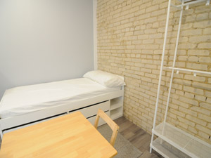 Bachelor apartment for rent in EAST YORK  