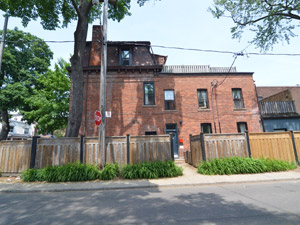 1 Bedroom apartment for rent in TORONTO  