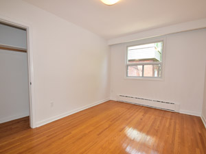 3+ Bedroom apartment for rent in TORONTO  